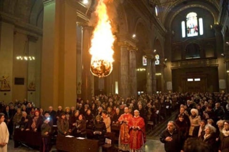 3445 - Chiesa di Santo Stefano - La palla di fuoco