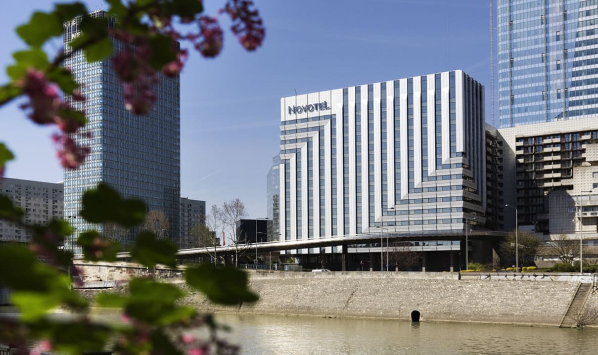 TOUR PARIGI - NOVOHOTEL - da Giovedì 23 a Domenica 26 Aprile 2026